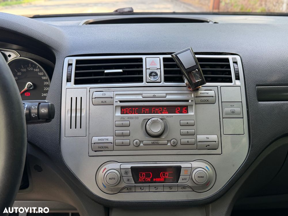Ford Kuga 2.0L TDCi DPF Trend - 8