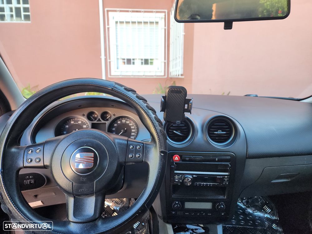 SEAT Ibiza 1.2 12V Fresc Plus - 4
