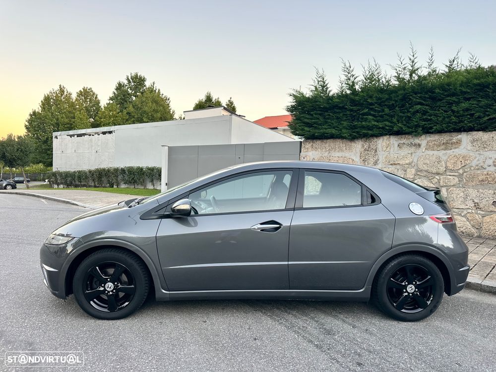 Honda Civic 1.4 i-VTEC Sport Edition - 6