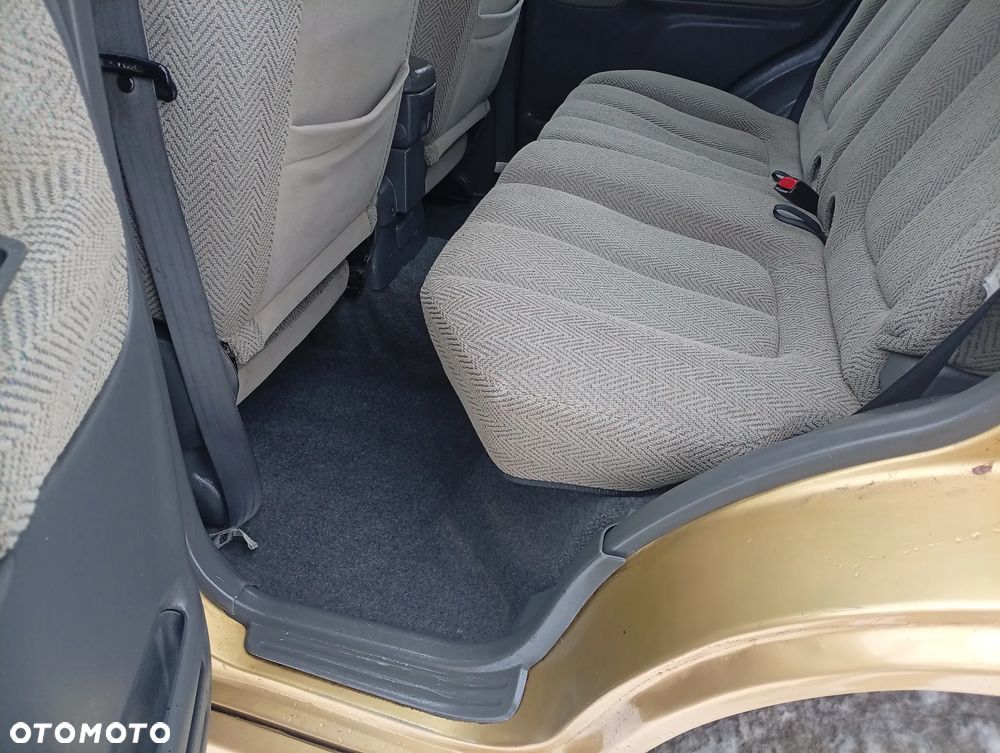 Suzuki Grand Vitara - 10