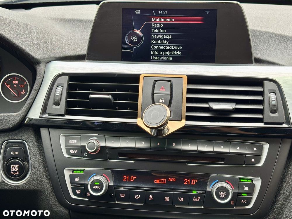 BMW Seria 3 318d Blue Performance Sport Line - 21