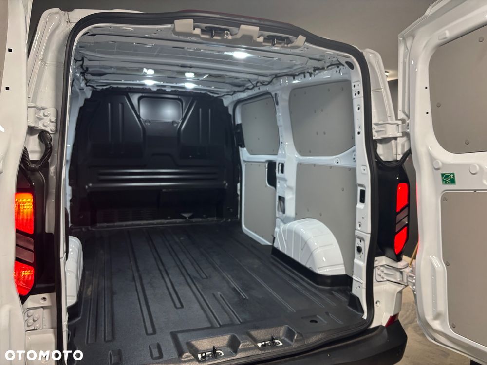 Ford Transit Custom - 12