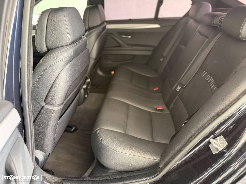 BMW 535 d Pack M Auto - 16