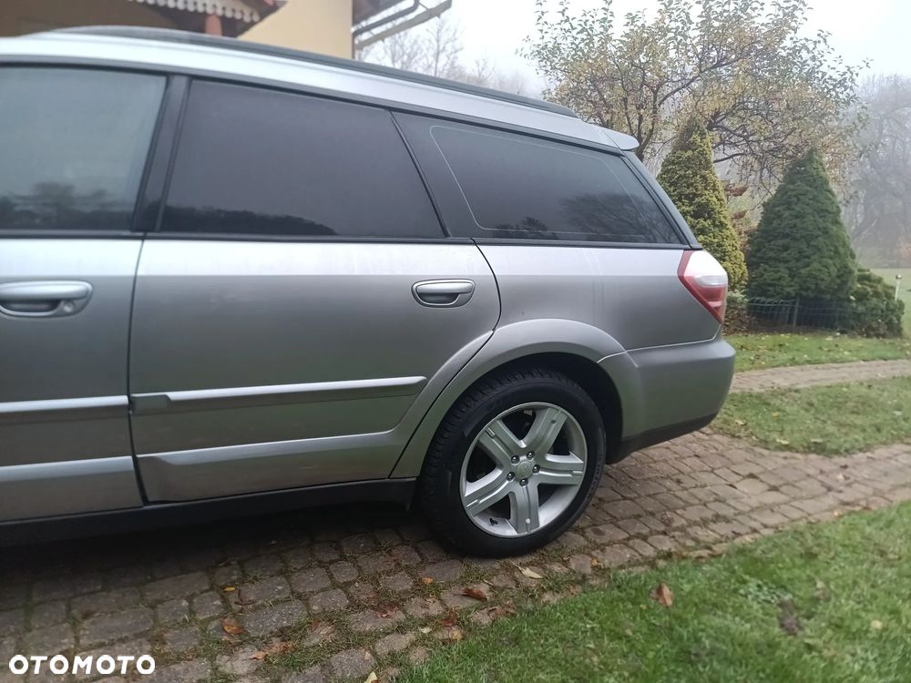 Subaru Outback - 14