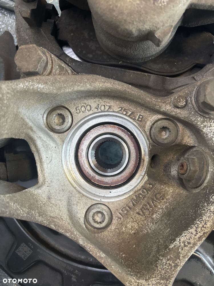Skoda Kodiaq lift Tiguan zawieszenie zwrotnica  mcpherson przód prawy lewy 5QF413031CL 5Q0407257B 5QF412022GJ 5Q0407258B - 7
