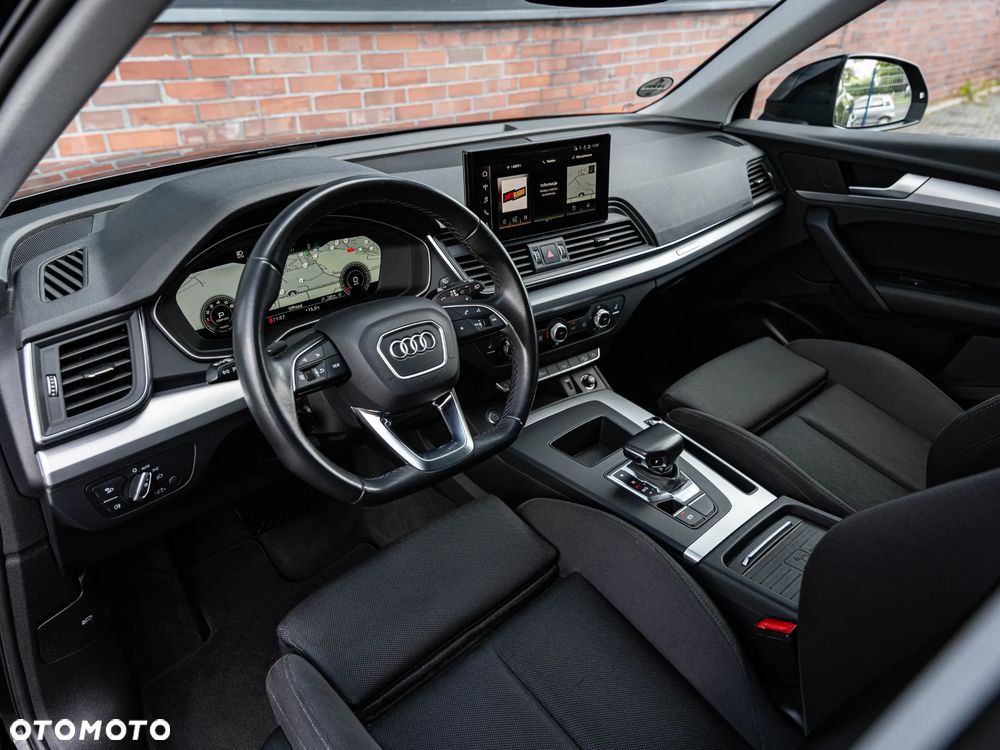 Audi Q5 45 TFSI quattro S tronic S line business - 23