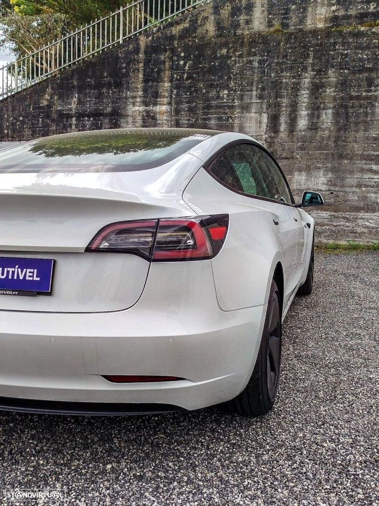 Tesla Model 3 Standard Range Plus RWD - 11
