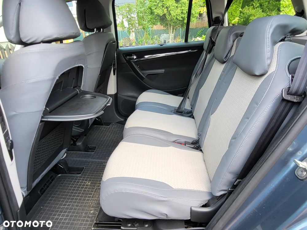 Citroën C4 Picasso - 16