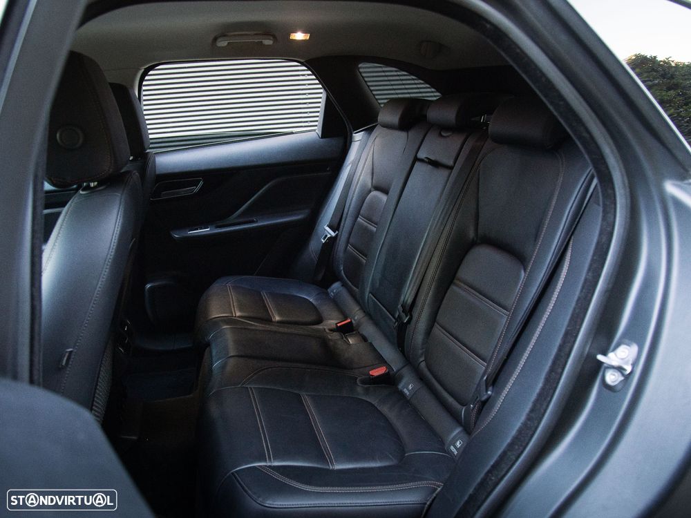 Jaguar F-Pace 2.0 i4D Prestige Aut. - 23