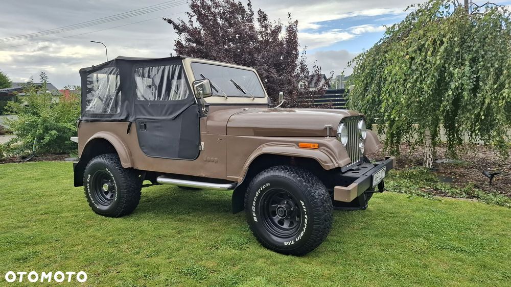 Jeep CJ - 1
