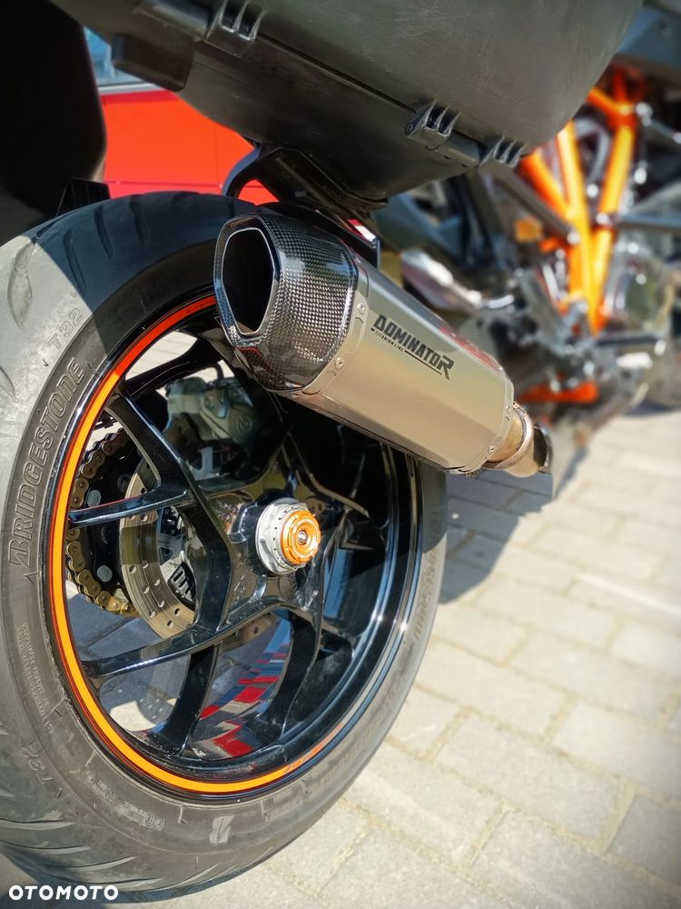 KTM Super Duke - 10