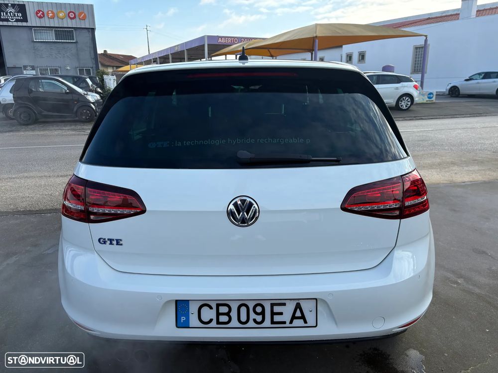 VW Golf 1.4 GTE Plug-in-Hybrid DSG - 5