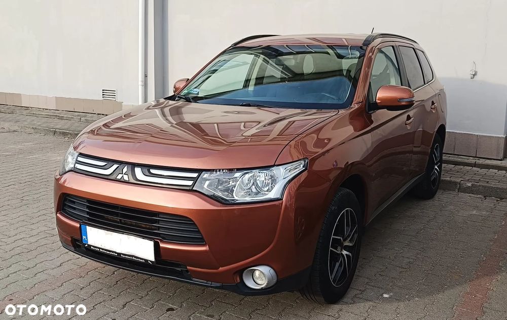 Mitsubishi Outlander 2.2 DID Intense + - 1