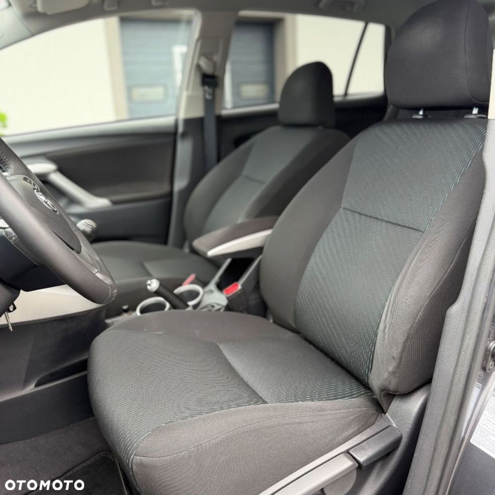 Toyota Verso 1.6 Sprint EU6 - 13