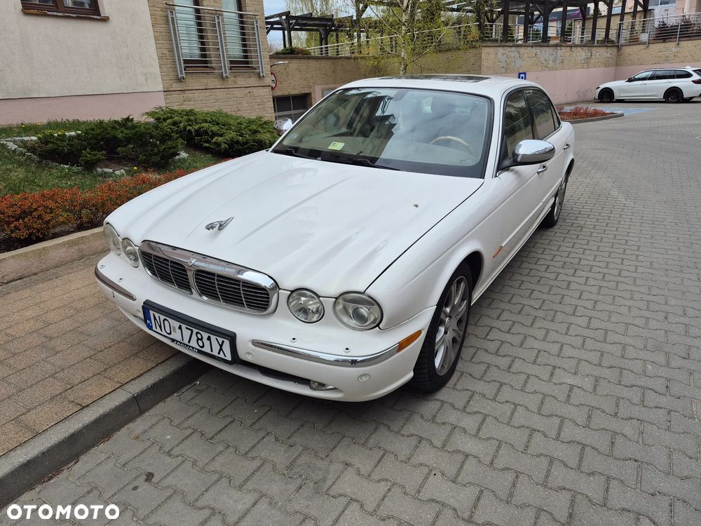 Jaguar XJ XJ8 4.2 LWB - 8