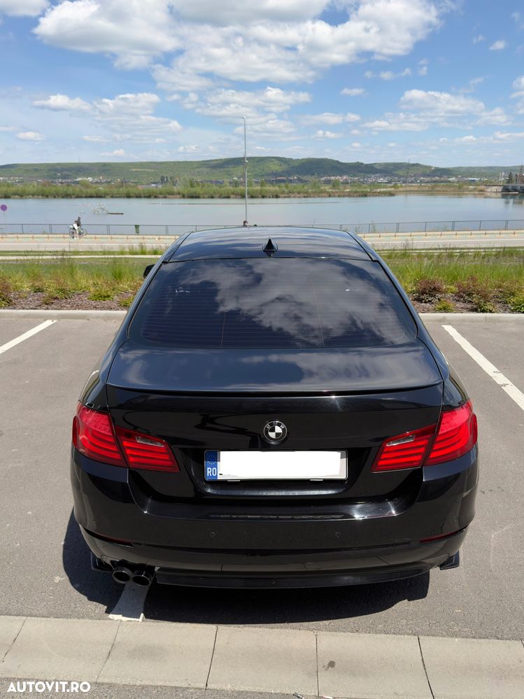 BMW Seria 5 520d - 6