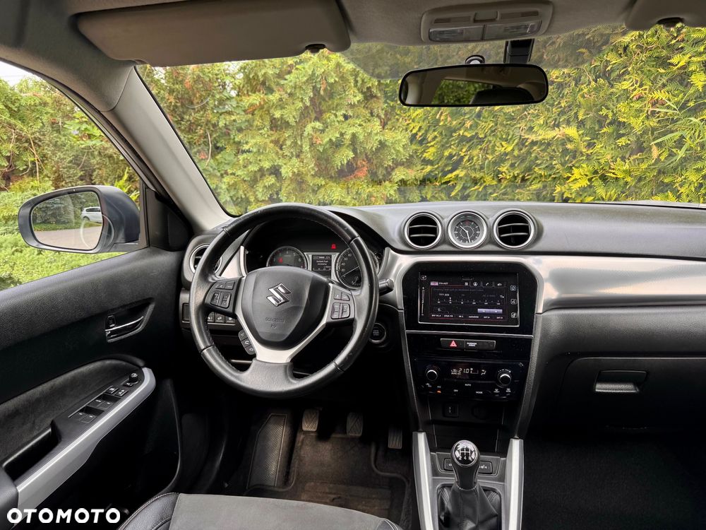 Suzuki Vitara 1.6 (4x4) Allgrip Comfort+ - 28