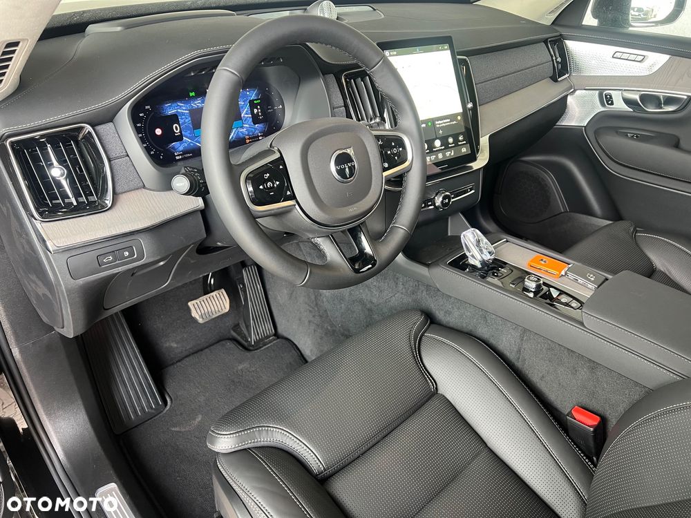 Volvo XC 90 T8 AWD Plug-In Hybrid Ultra Bright 7os - 28