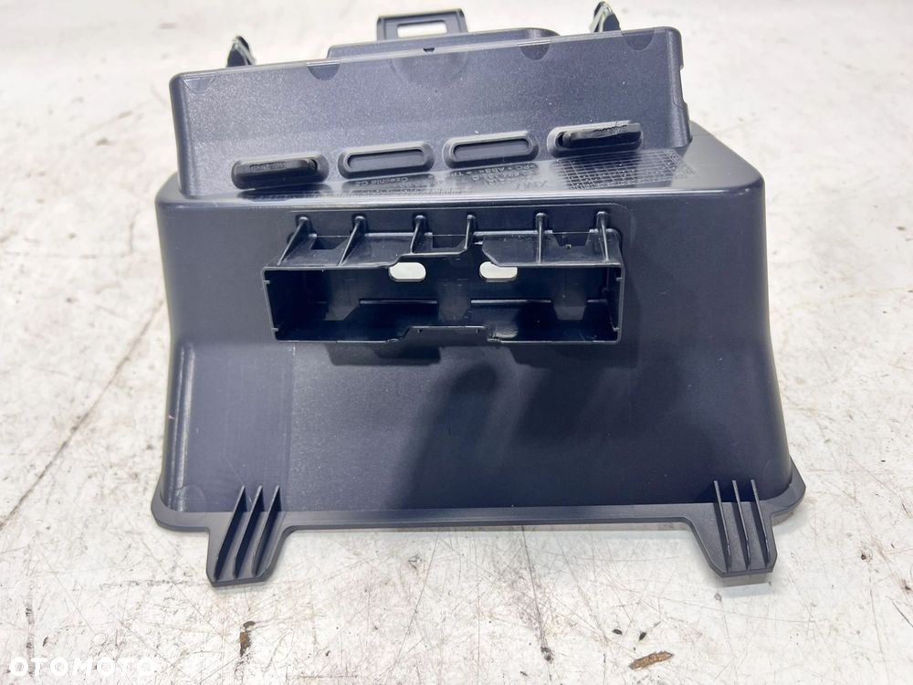 SCHOWEK PÓŁKA KONSOLI AUDI A3 8Y 8Y2864131C - 6