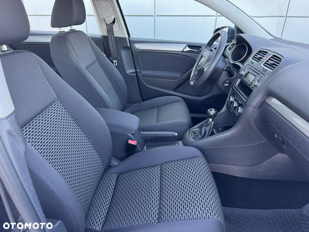 Volkswagen Golf 1.6 Trendline - 19