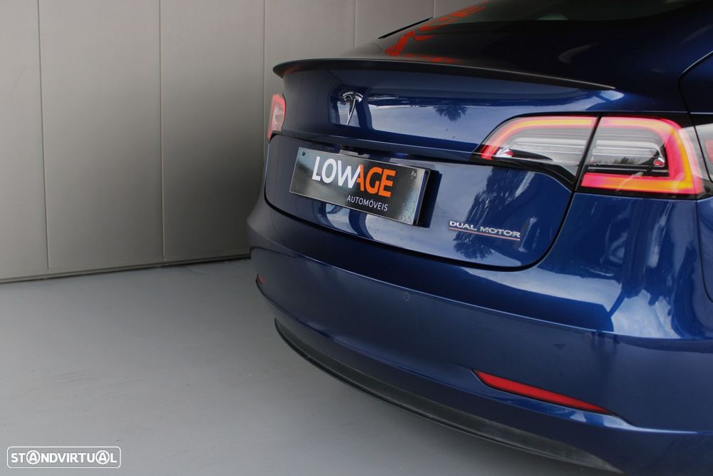 Tesla Model 3 Performance Dual Motor AWD - 27