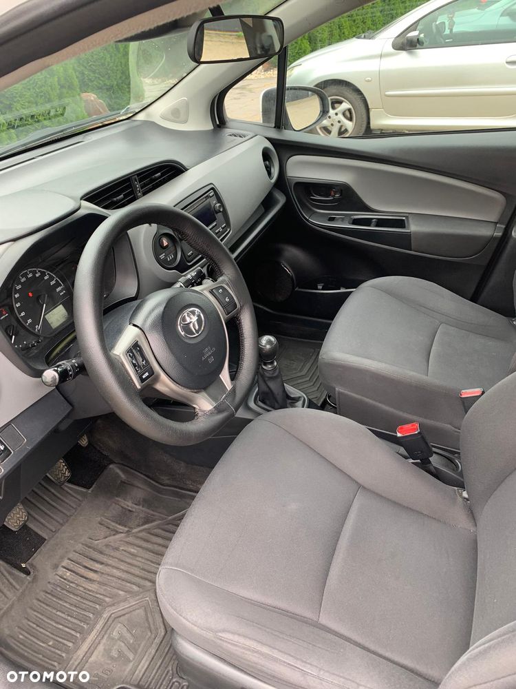 Toyota Yaris 1.5 Active - 4