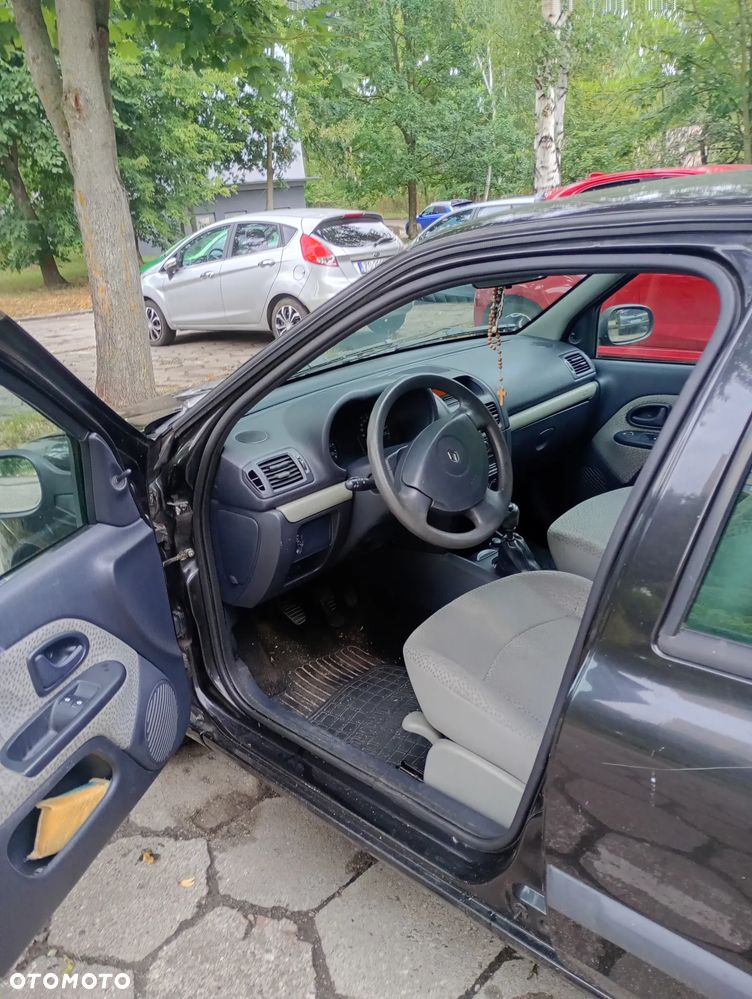 Renault Clio - 4