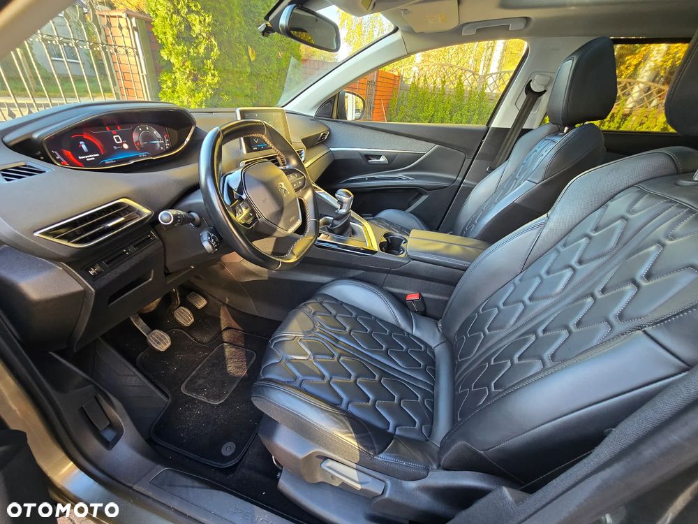 Peugeot 5008 - 6