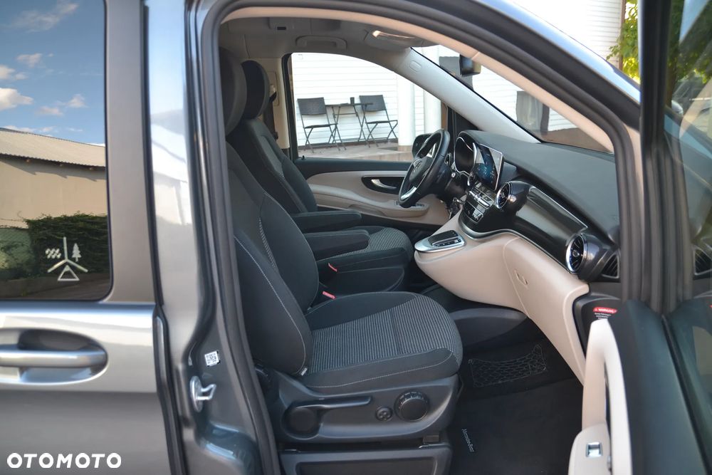 Mercedes-Benz Klasa V 250 d 4-Matic Avantgarde 9G-Tronic (d³ugi) - 14