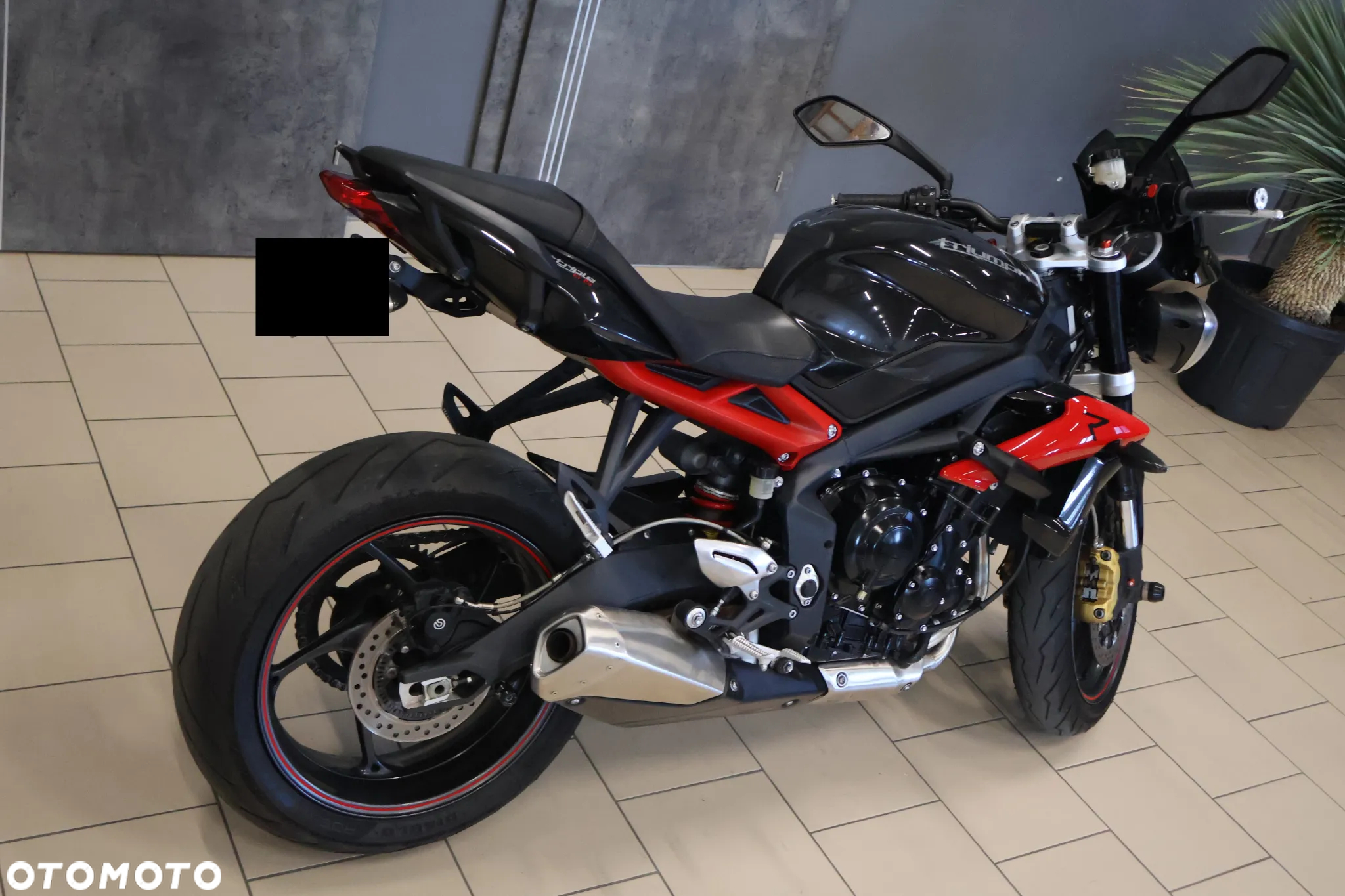 Triumph Street Triple - 3