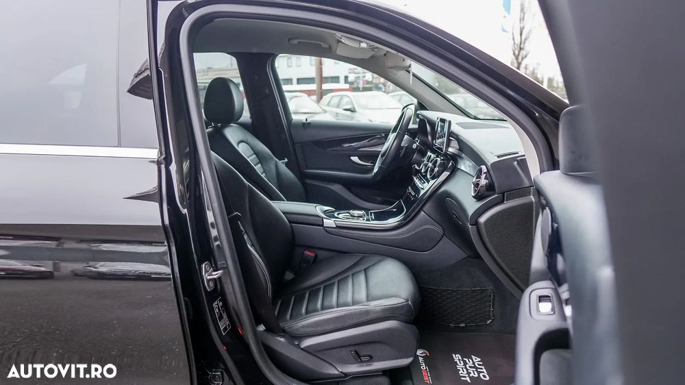 Mercedes-Benz GLC 250 d 4MATIC 9G-TRONIC - 24