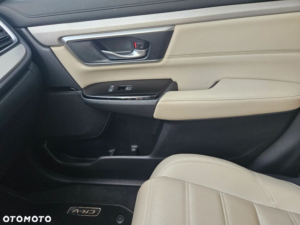 Honda CR-V 1.5 Executive (Honda Connect+) CVT - 11