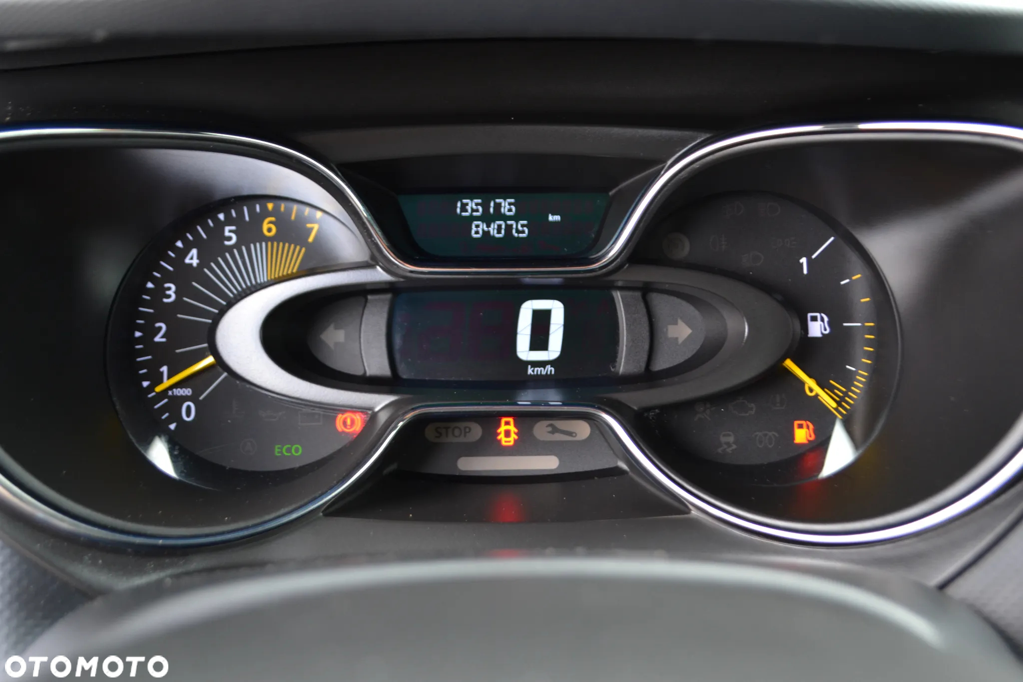 Renault Captur - 31