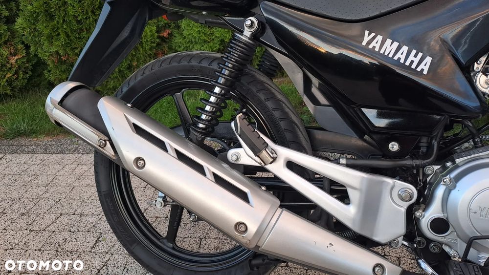 Yamaha YBR - 16