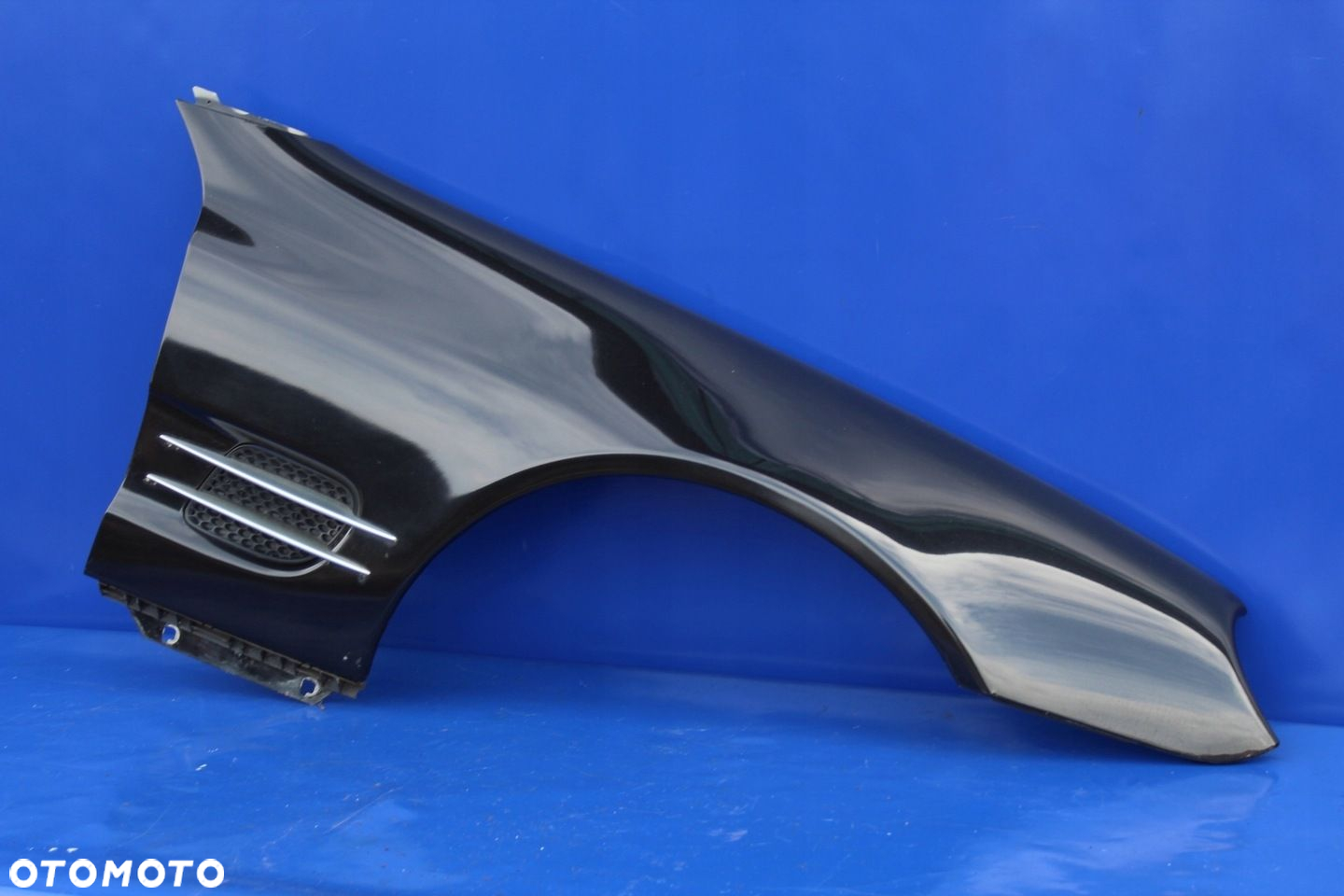 Błotnik przód przedni lewy Mercedes SL R230 W230 SL500 SL350 kolor 197 - 3