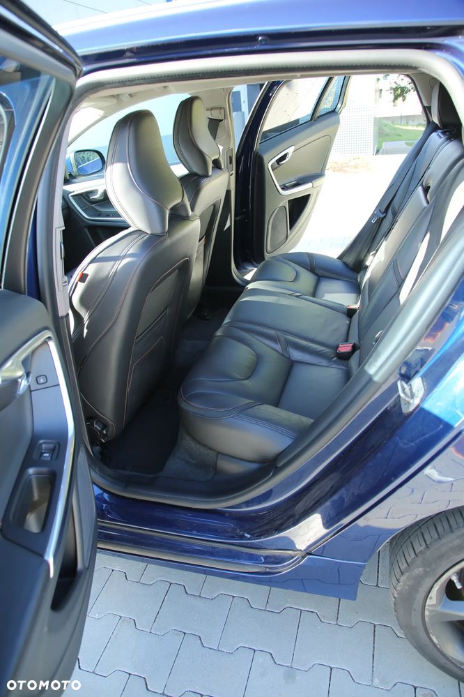 Volvo V60 - 12