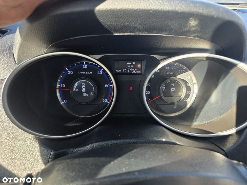 Hyundai ix35 - 18