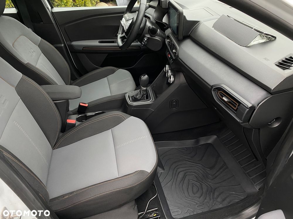 Dacia Sandero Stepway 1.0 TCe Extreme CVT - 8