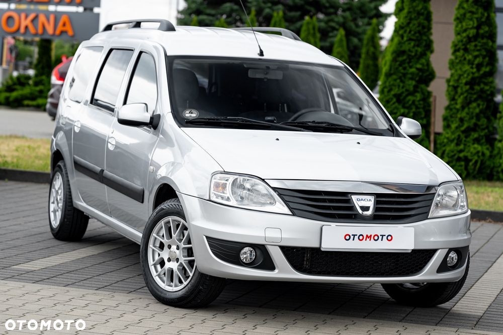 Dacia Logan 1.6 16V Laureate - 1