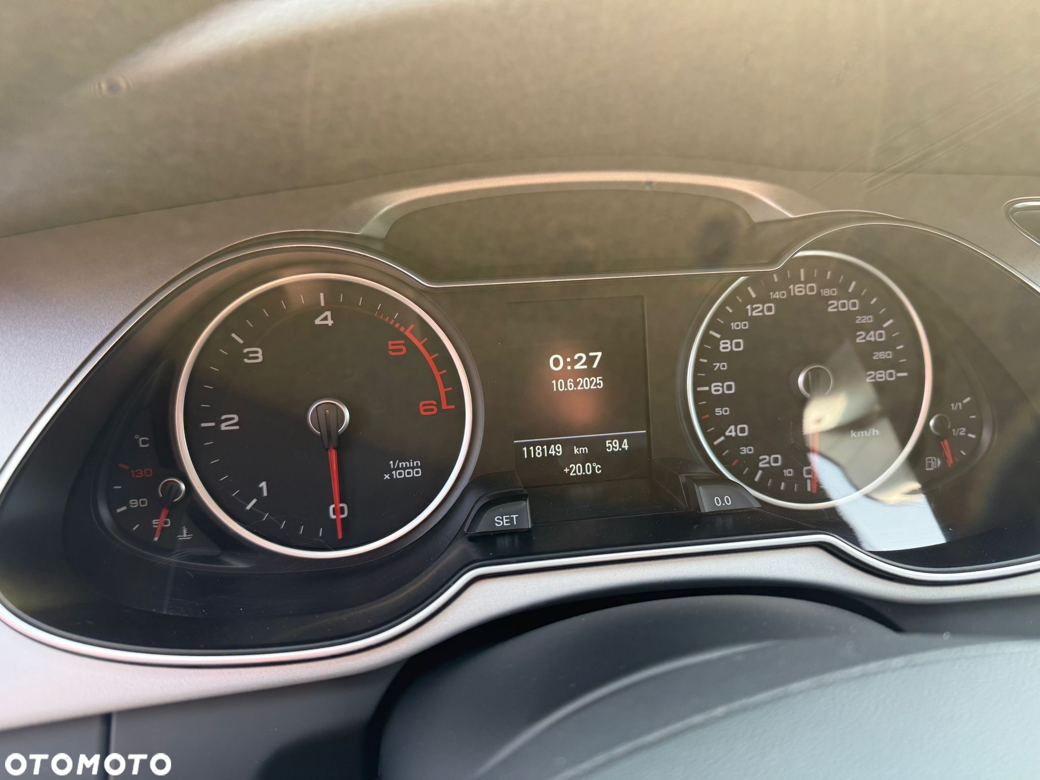 Audi A4 2.0 TDI Design S tronic - 15