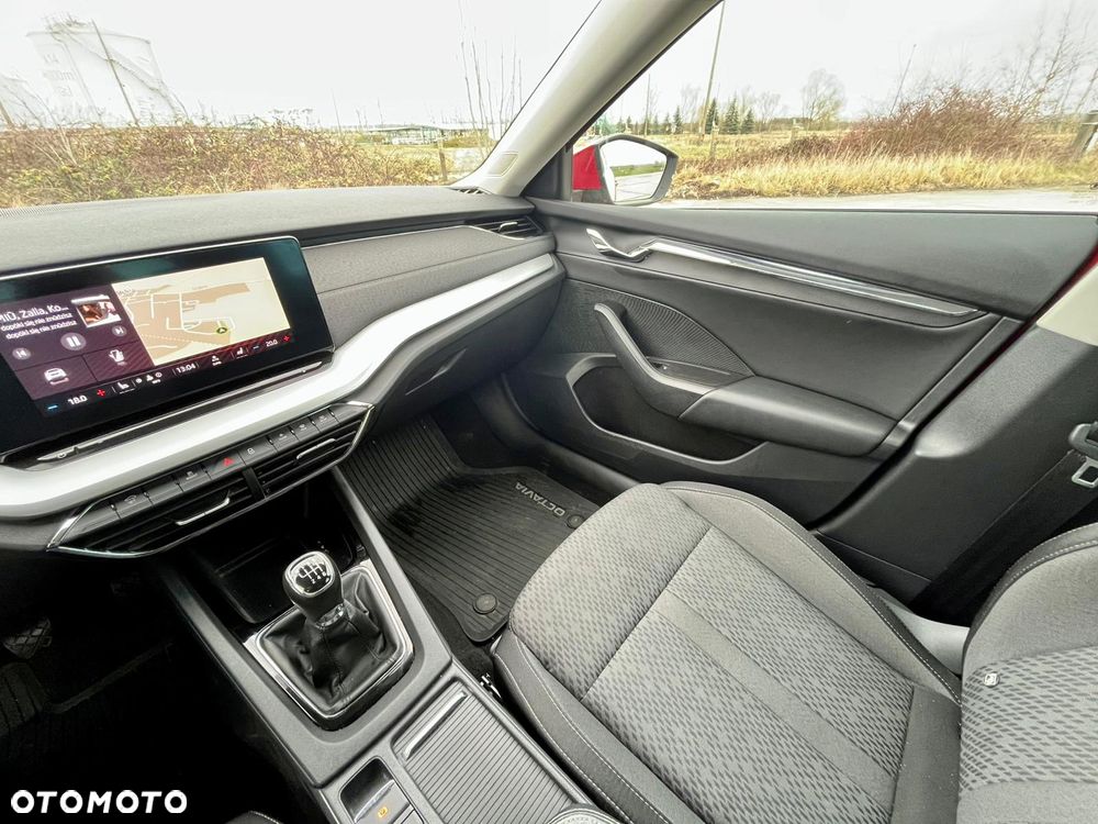 Skoda Octavia 1.5 TSI ACT Style - 22