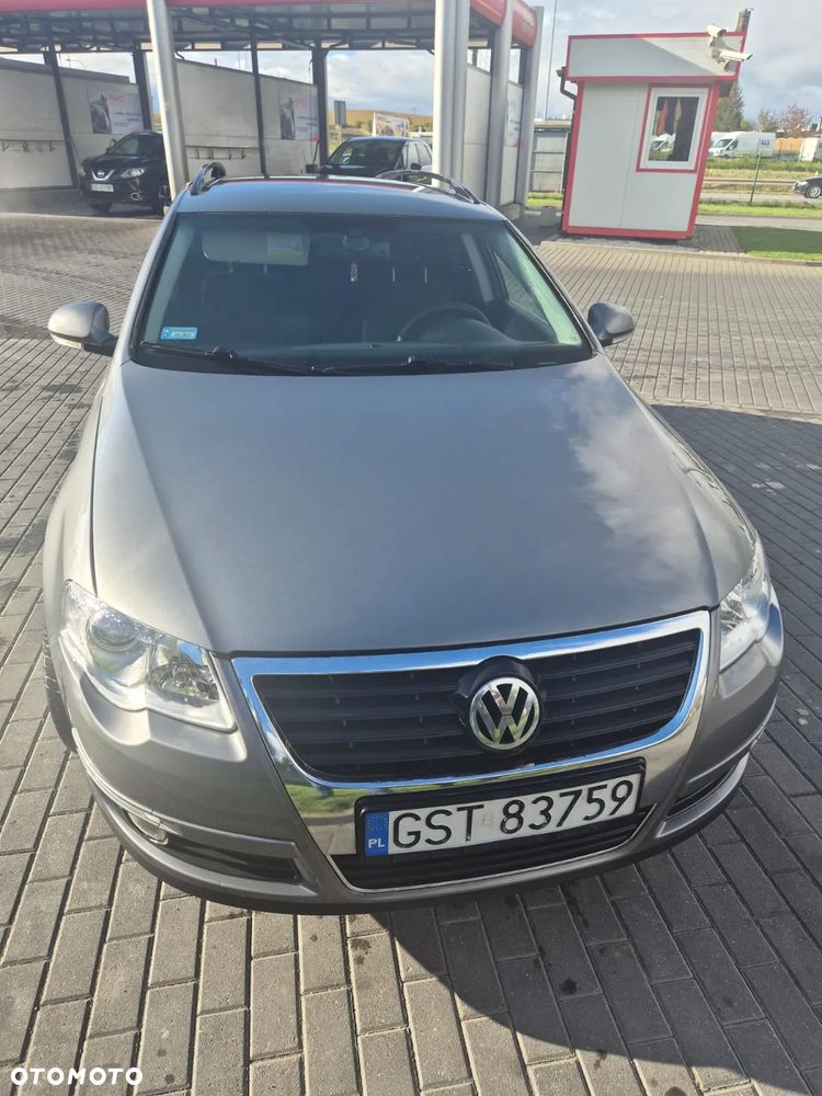 Volkswagen Passat 1.9 TDI Highline - 5