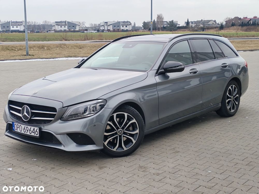 Mercedes-Benz Klasa C 220 d 9G-TRONIC Night Edition - 7