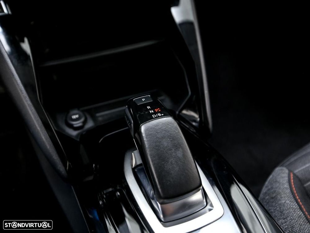 Peugeot e-208 50 kWh Active Pack - 23