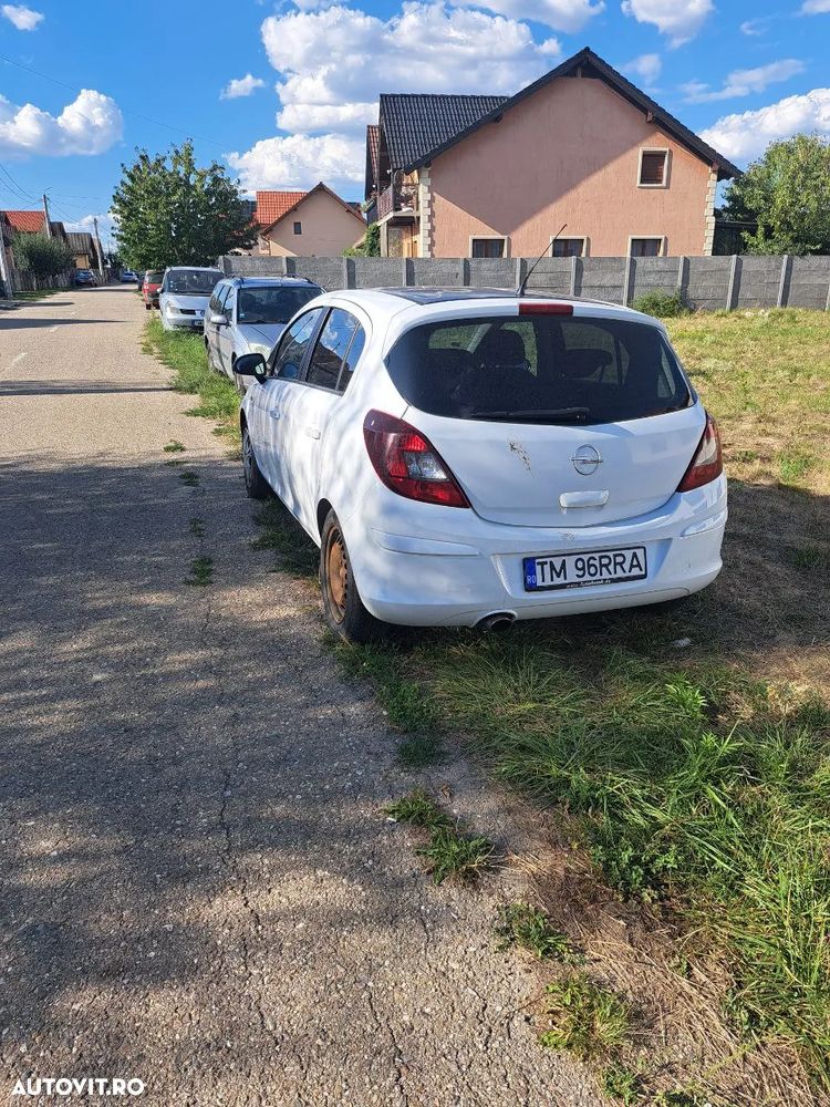 Opel Corsa - 3