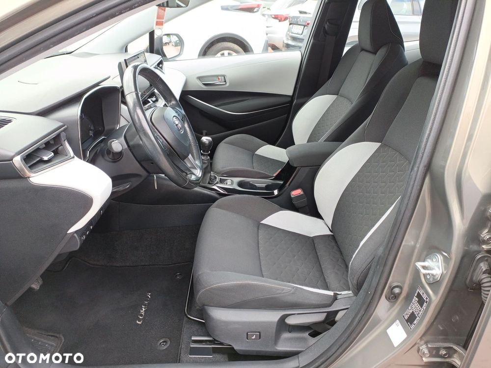 Toyota Corolla 1.2 T Comfort - 10