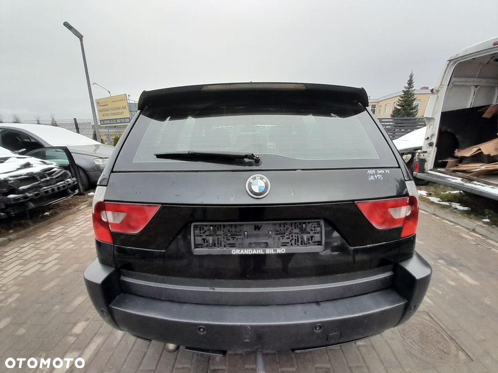BMW X3 E83 KLAPA BAGAŻNIKA TYŁ KOLOR: 475 - 1