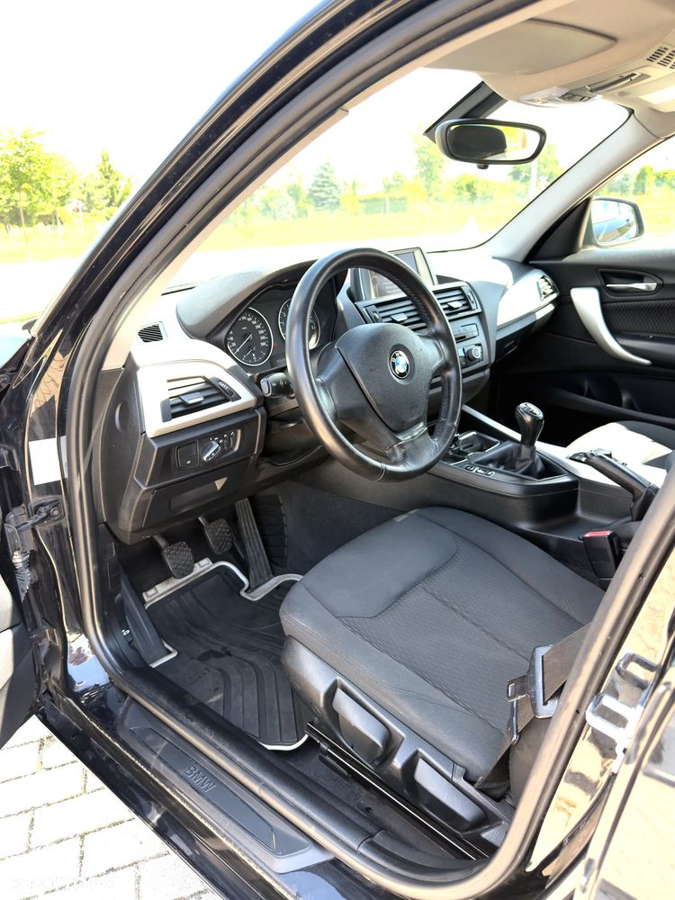 BMW Seria 1 116i - 10