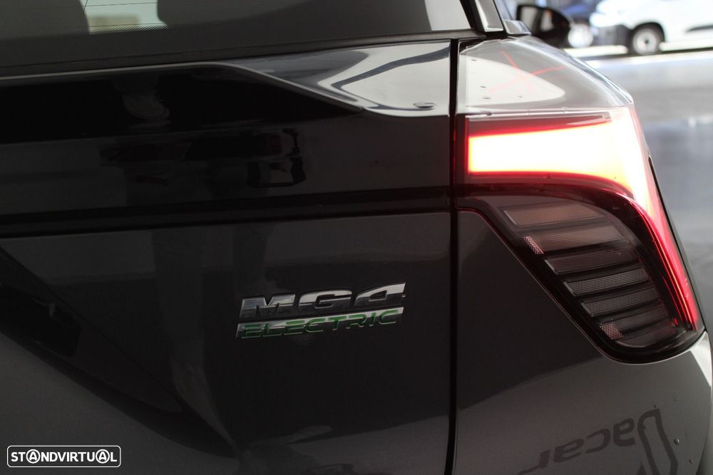 MG MG4 51 kWh Standard - 30