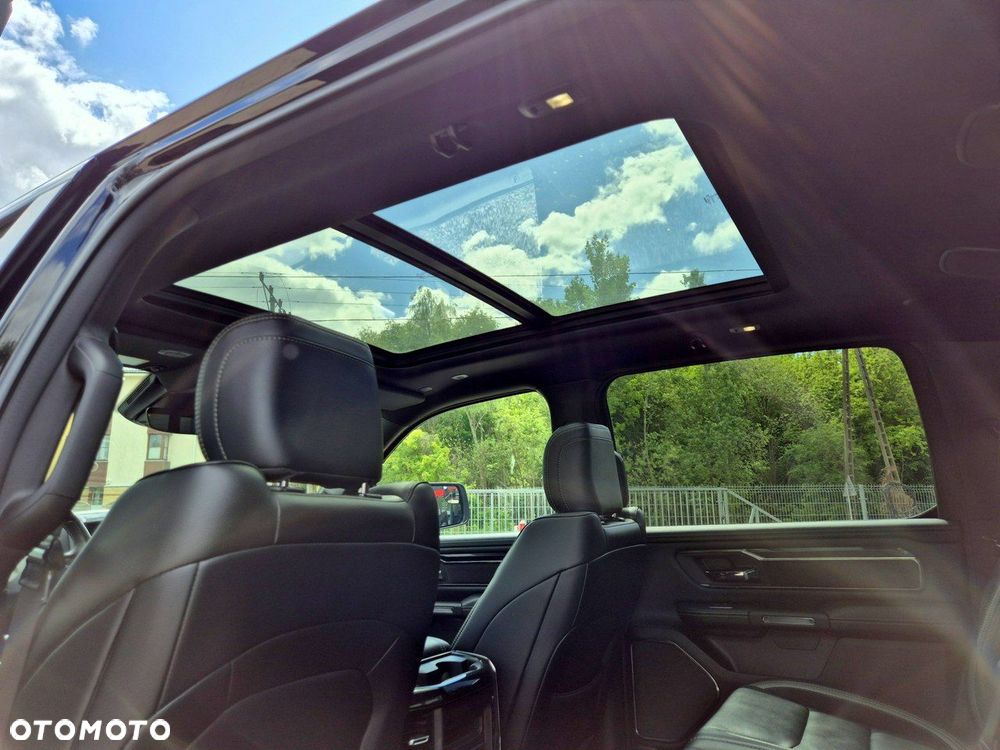 RAM 1500 Crew Cab Laramie - 28